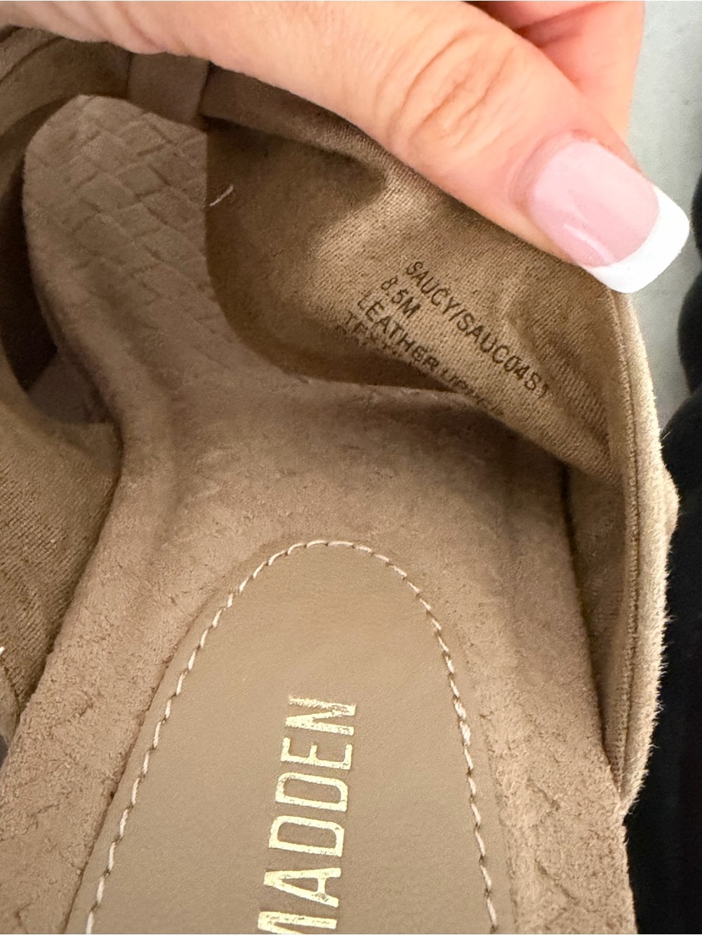 Steve Madden Tan Suede Platform Thong Mules - Picture 3 of 6